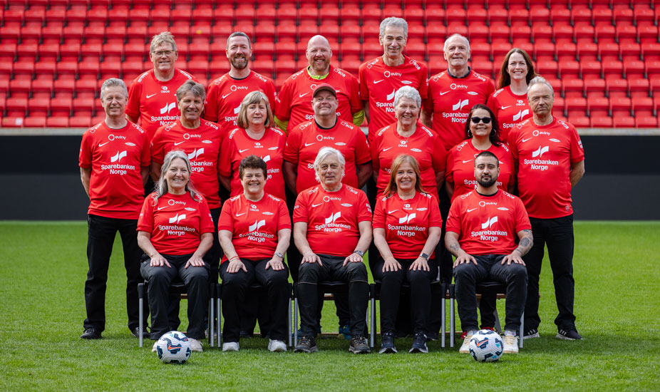 Lagbilde av teamet rundt Sportsklubben Brann