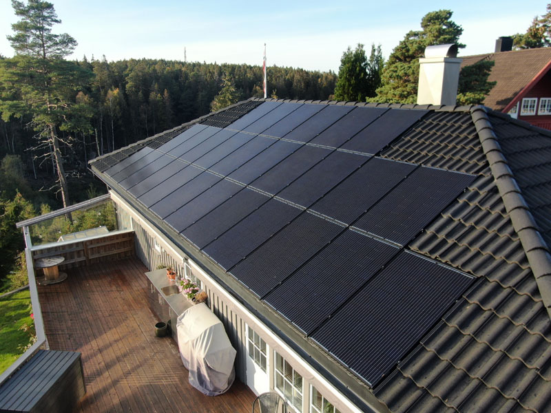 Så enkelt får du solcellepanel til huset ditt